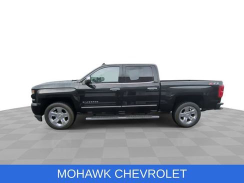 Used 2018 Chevrolet Silverado 1500 LTZ Z71 w/ LTZ Plus Package AWD/4WD image 6