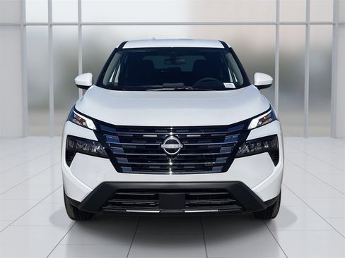 New 2026 Nissan Rogue SV image 9