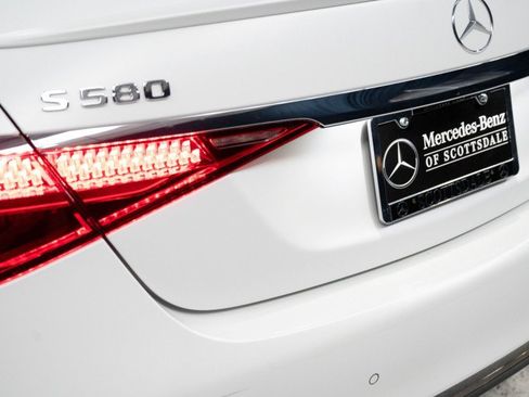 Certified 2024 Mercedes-Benz S 580 4MATIC Sedan image 11