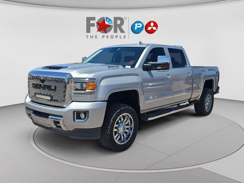 Used 2019 GMC Sierra 3500 Denali w/ Duramax Plus Package AWD/4WD image 1