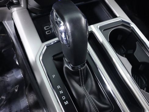 Used 2020 Ford F150 Lariat w/ Equipment Group 502A Luxury image 27