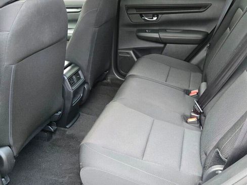 Used 2025 Honda CR-V LX image 11