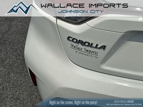 Used 2021 Toyota Corolla LE FWD image 11