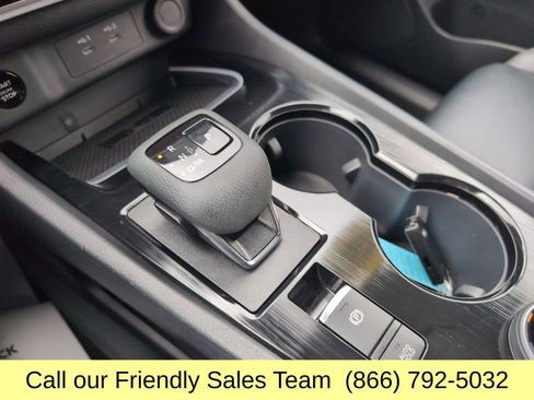 Used 2024 Nissan Rogue SL image 22