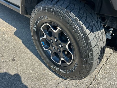 Used 2023 Jeep Wrangler Unlimited Rubicon 4xe w/ Cold Weather Group AWD/4WD image 15