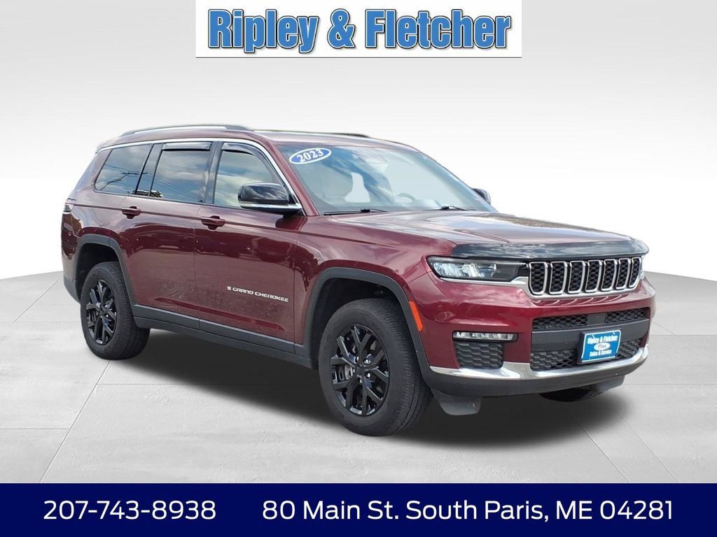Used 2023 Jeep Grand Cherokee L Limited AWD/4WD image 3