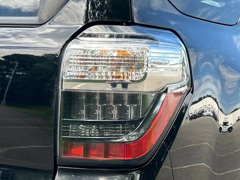 Used 2019 Toyota 4Runner Limited AWD/4WD image 16