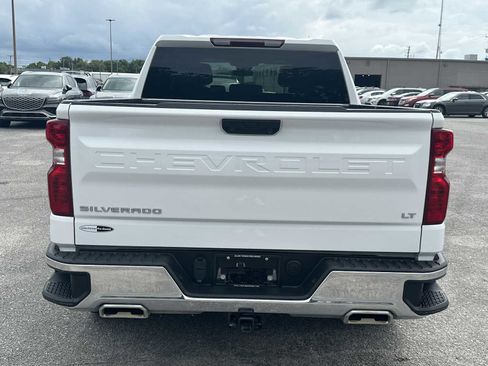 Used 2025 Chevrolet Silverado 1500 LT AWD/4WD image 7