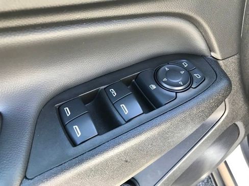 Certified 2024 Chevrolet Equinox LT w/ LPO, Floor Liner Package FWD image 16