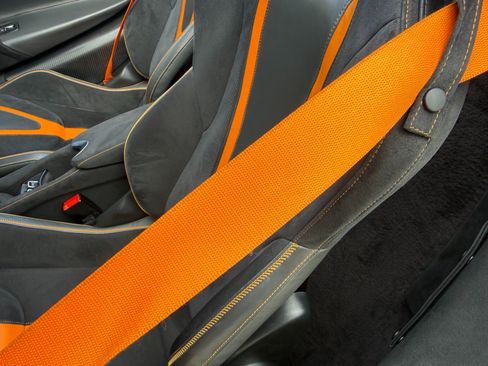 Used 2021 McLaren 720S Performance RWD image 37