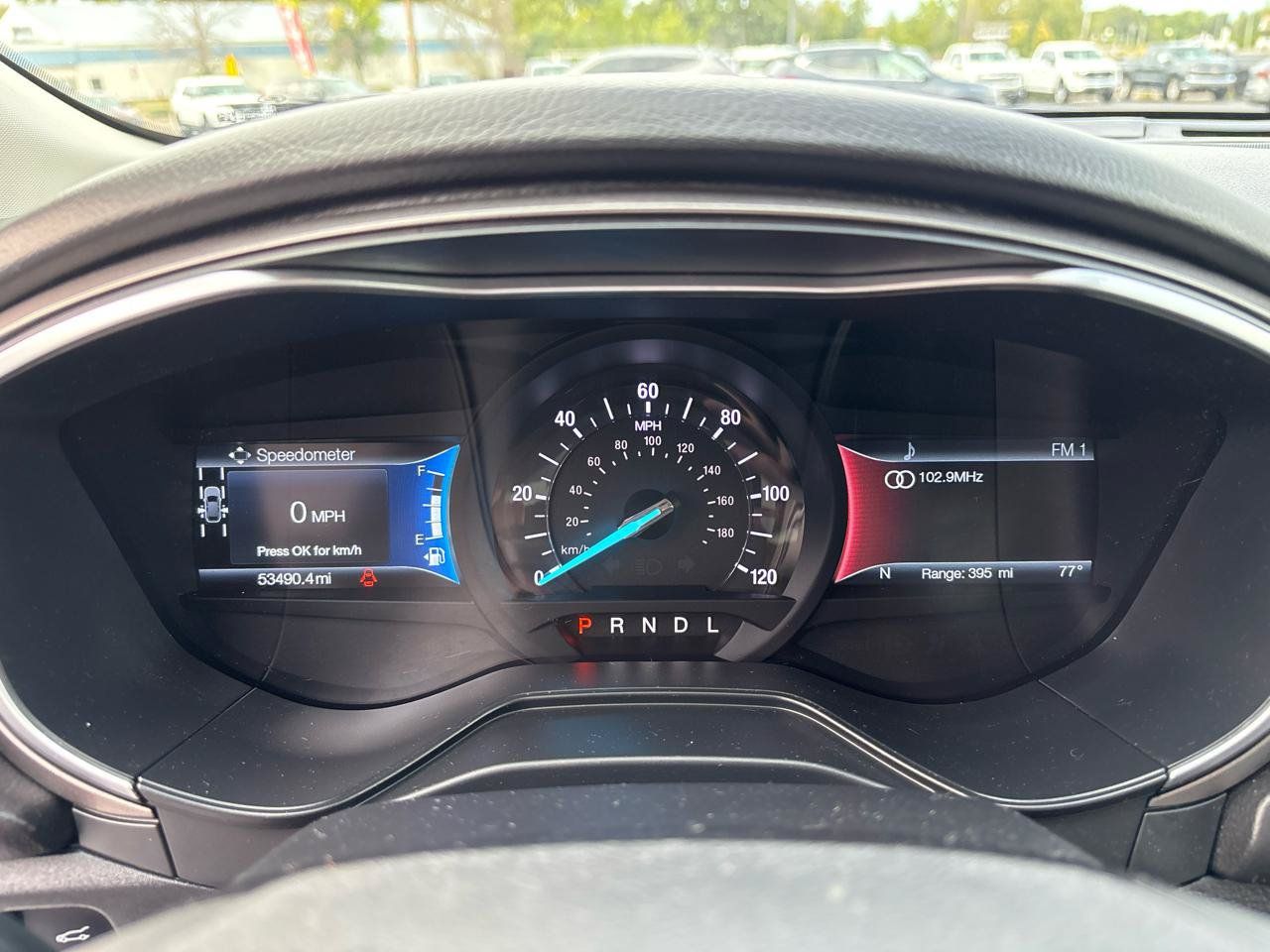 Used 2019 Ford Fusion SE FWD image 17