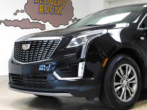 Used 2021 Cadillac XT5 Premium Luxury AWD/4WD image 13