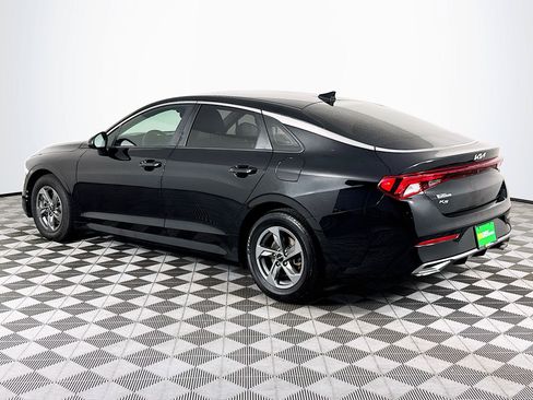 Used 2022 Kia K5 LXS FWD image 6