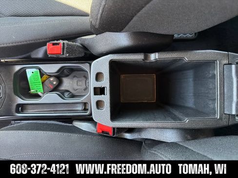 Used 2023 Jeep Renegade Latitude AWD/4WD image 25