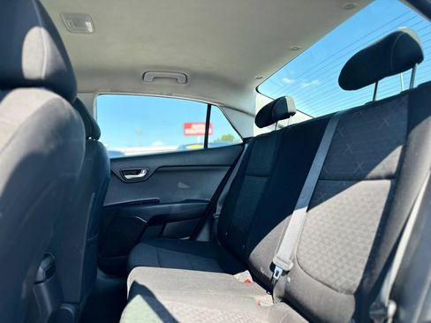 Used 2019 Kia Rio S FWD image 17