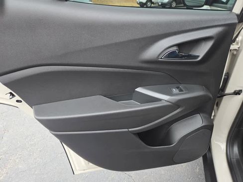 New 2026 Chevrolet Trax RS w/ Driver Confidence Package image 29