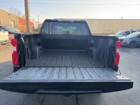 Used 2019 Chevrolet Silverado 1500 Custom Trail Boss w/ Infotainment Package image 10