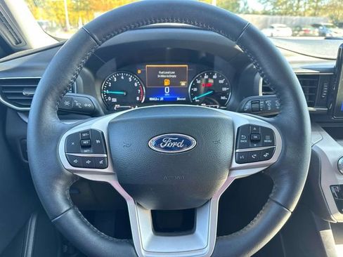 Used 2023 Ford Explorer XLT w/ Equipment Group 202A image 27
