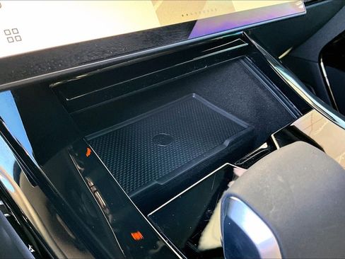 Used 2025 Land Rover Range Rover Sport Dynamic SE image 33