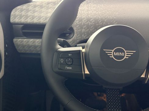 New 2026 MINI Cooper S FWD image 17