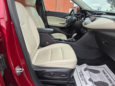 Used 2021 Buick Encore GX Essence w/ Advanced Technology Package AWD/4WD image 37