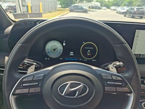 Used 2025 Hyundai Palisade Calligraphy AWD/4WD image 18