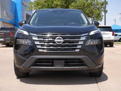 Used 2024 Nissan Rogue S FWD image 8