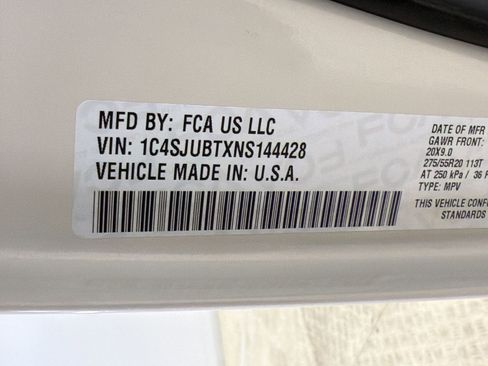 Used 2022 Jeep Wagoneer Series II w/ Rear Seat Video Group 1 RWD image 19