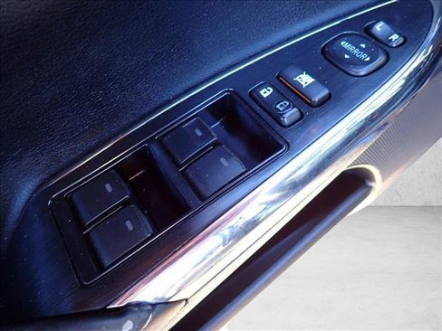 Used 2014 Toyota Avalon Limited FWD image 14