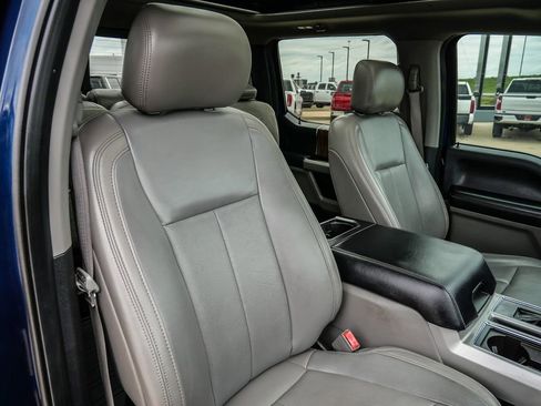 Used 2019 Ford F150 Lariat AWD/4WD image 18