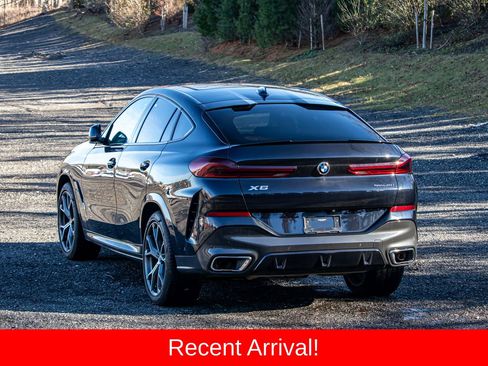Used 2021 BMW X6 sDrive40i image 6
