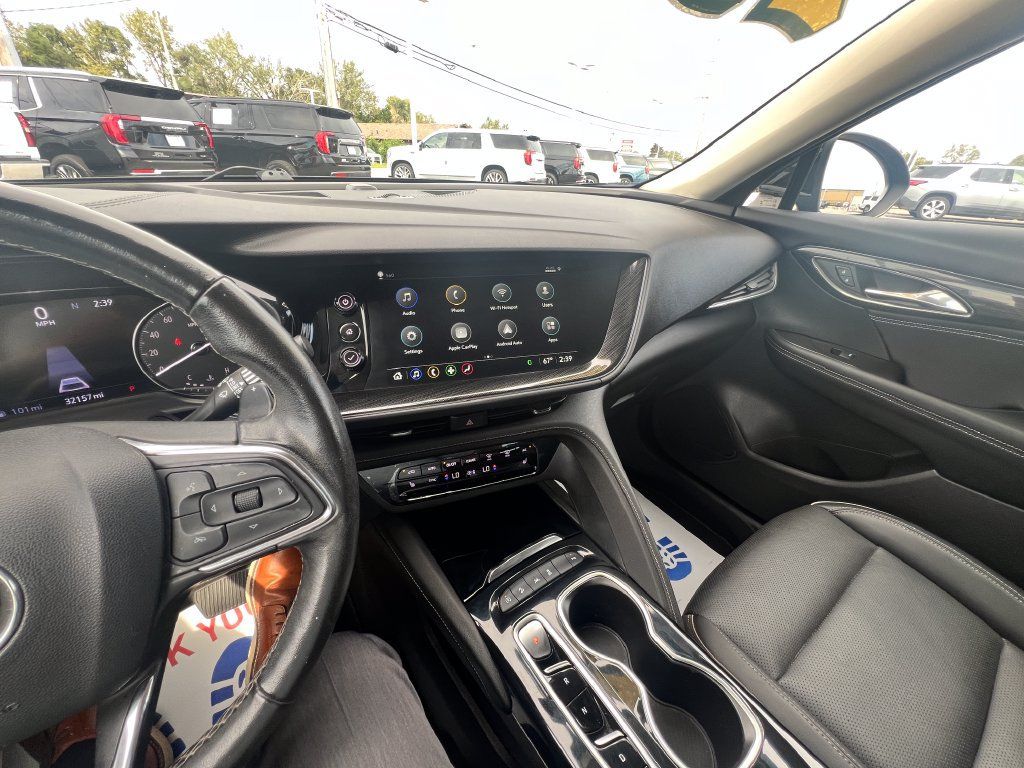 Used 2023 Buick Envision Essence AWD/4WD image 21