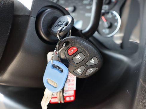 New 2025 Chevrolet Express 2500 w/ Driver Convenience Package image 31