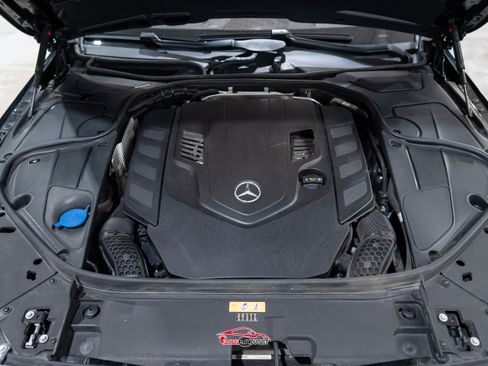 Used 2018 Mercedes-Benz S 560 4MATIC Sedan image 54