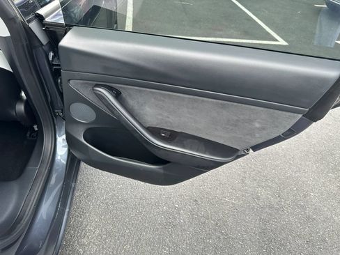 Used 2021 Tesla Model 3 Standard Range Plus RWD image 15