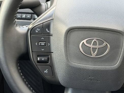 Used 2024 Toyota Prius LE image 12