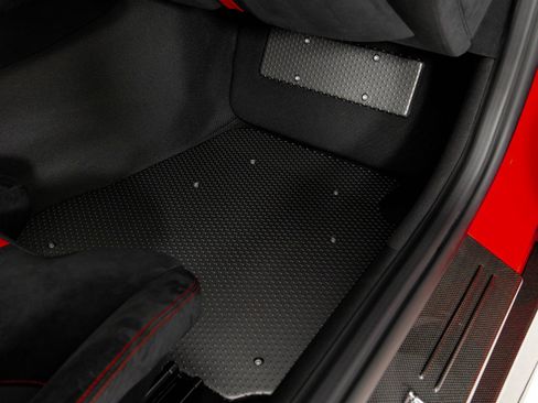 Used 2017 Ferrari F12tdf image 39