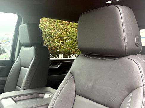 Certified 2025 Chevrolet Silverado 2500 LT image 18