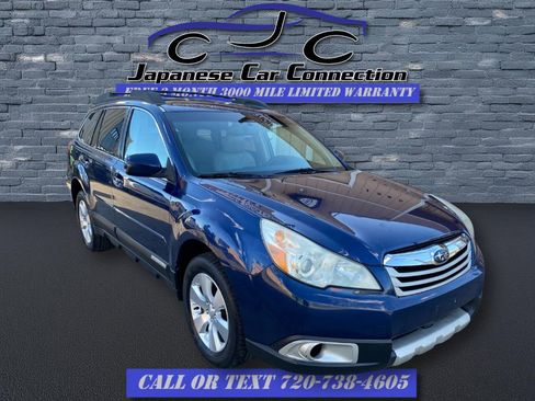 Used 2011 Subaru Outback 3.6R Limited w/ PWR Moonroof Pkg image 10