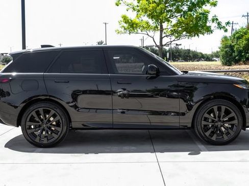 New 2026 Land Rover Range Rover Sport Dynamic SE AWD/4WD image 8