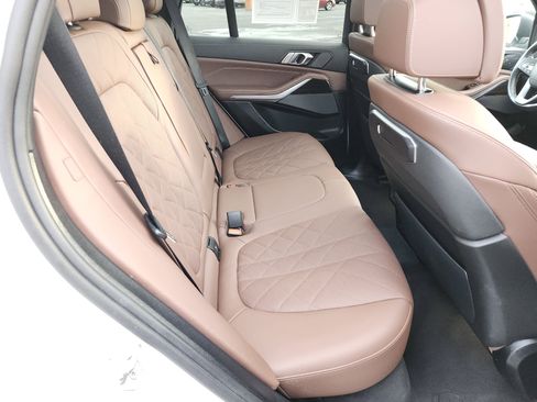 Used 2026 BMW X5 xDrive40i AWD/4WD image 22
