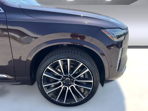New 2026 Volvo XC90 B5 Ultra image 12