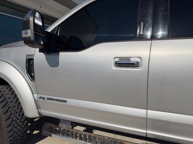 Used 2018 Ford F250 4x4 Crew Cab Super Duty image 38