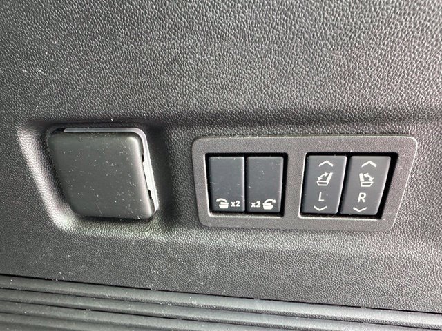 Used 2024 GMC Yukon XL Denali w/ Max Trailering Package AWD/4WD image 18