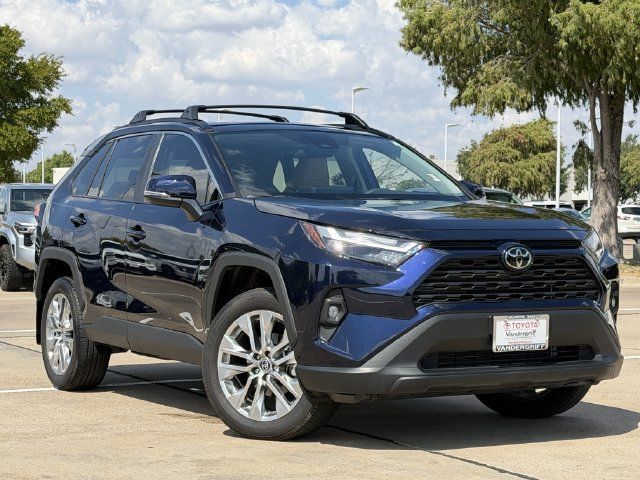 Used 2025 Toyota RAV4 XLE Premium FWD image 2