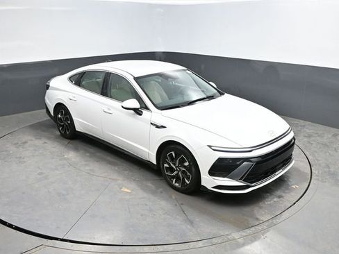 Used 2025 Hyundai Sonata SEL image 32