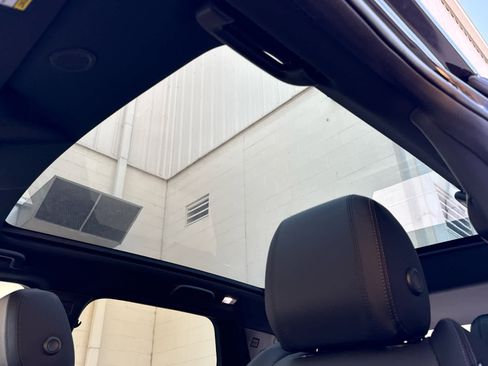 New 2026 Land Rover Discovery Sport Landmark image 13