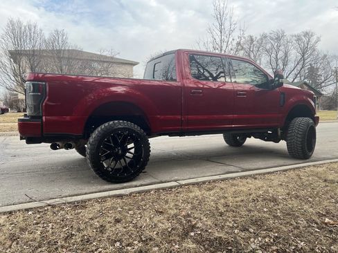 Used 2019 Ford F250 Lariat AWD/4WD image 6