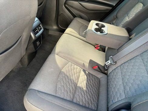 Used 2020 Chevrolet Equinox LT w/ Driver Convenience Package FWD image 31