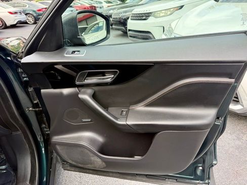 Used 2018 Jaguar F-PACE Prestige AWD/4WD image 28
